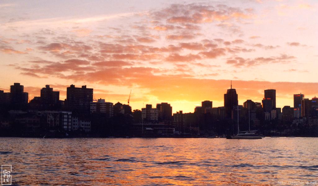 Sunset & skyline - Coucher de soleil & bâtiments - 1024 * 600