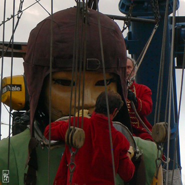 Little giantess - Petite géante