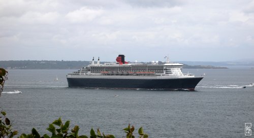 Queen Mary 2