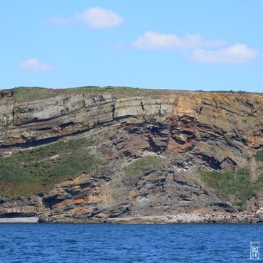 Cliffs - Falaises