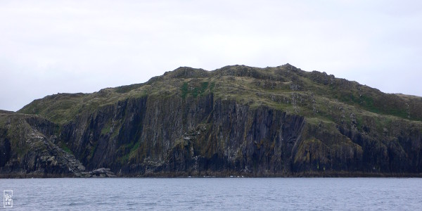 Cliffs - Falaises