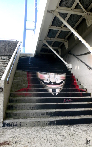 Guy Fawkes anamorphosis - Anamorphose de Guy Fawkes